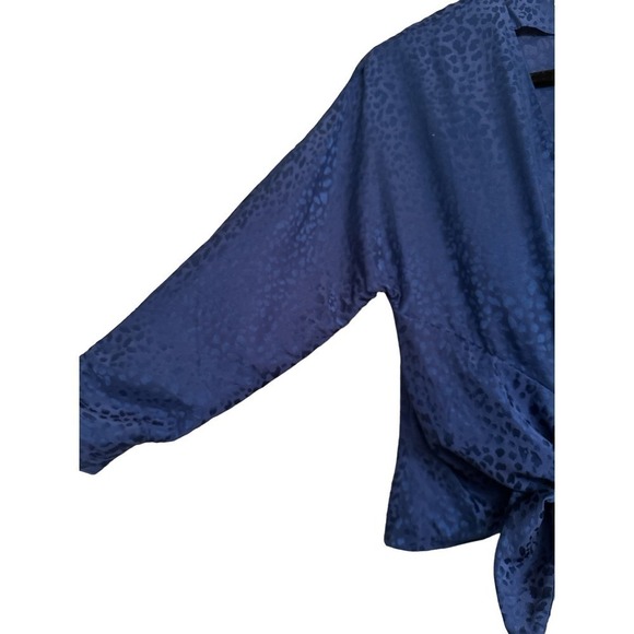 Parker Women's 3/4 Sleeve Button Up Tie Front Soft Surplice Top Size S Blue NWOT - Picture 4 of 8